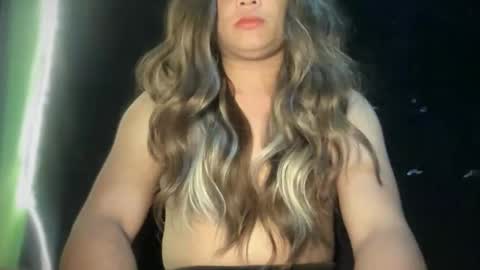 Snapshot of foxli_xx chatting on 5, 12, 2025 KITTY online show from 5, 12, 2025