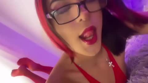 Snapshot of foxxy_angel chatting on 29, 5, 2026 Santi online show from 29, 5, 2026