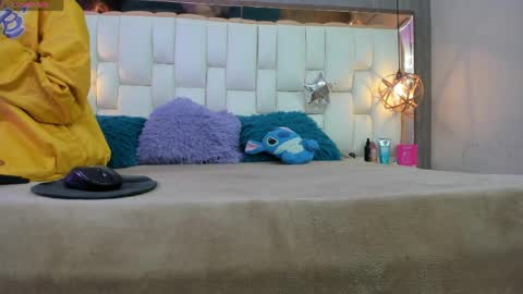 Foxxy  online show from 28, 3, 2026