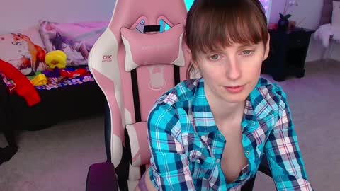 Snapshot of foxy_gamer chatting on 7, 2, 2025 Lex Vive foxygamer cb online show from 7, 2, 2025