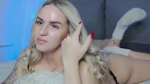 Foxy Kimmi online show from 8, 1, 2026