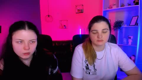 Snapshot of foxy_tease_ chatting on 1, 2, 2026 foxy_tease_ online show from 1, 2, 2026