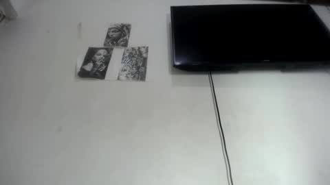 Snapshot of foxy_xtreme chatting on 8, 10, 2025 Foxy xtreme online show from 8, 10, 2025