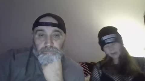 Snapshot of foxyfang chatting on 1, 11, 2025 foxyfang online show from 1, 11, 2025