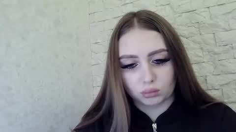 Snapshot of foxyflaree chatting on 29, 11, 2025 Alice online show from 29, 11, 2025