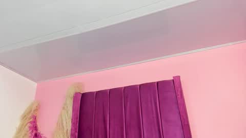 Snapshot of foxyhillx chatting on 28, 11, 2025 foxyhillx online show from 28, 11, 2025