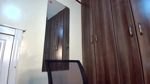 Kayla online show from 21, 12, 2024