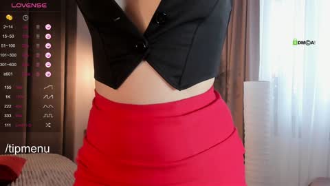 Snapshot of foxylovesyou chatting on 29, 1, 2025 foxylovesyou online show from 29, 1, 2025