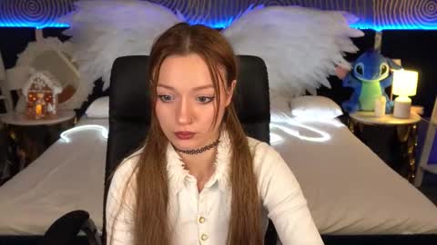 Snapshot of foxymayy chatting on 29, 11, 2025 Maya online show from 29, 11, 2025