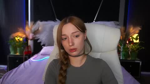 Snapshot of foxymayy chatting on 10, 5, 2026 Maya online show from 10, 5, 2026