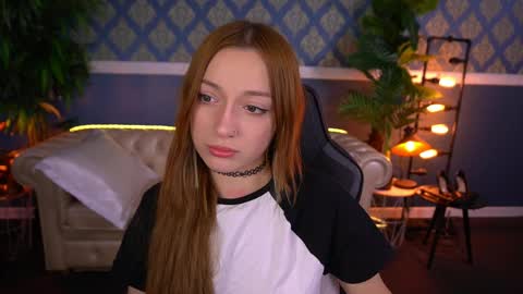 Snapshot of foxymayy chatting on 21, 5, 2026 Maya online show from 21, 5, 2026