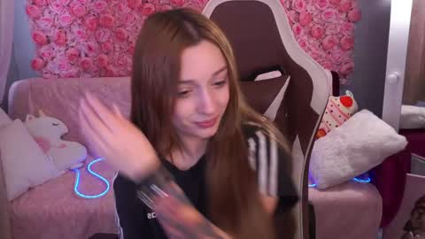 Snapshot of foxymayy chatting on 26, 5, 2026 Maya online show from 26, 5, 2026