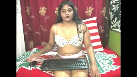 foxyyindian online show from 2, 12, 2025