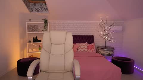 Snapshot of foxyykate chatting on 2, 5, 2026 Kate online show from 2, 5, 2026