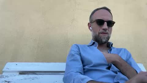 fra___ online show from 31, 10, 2025