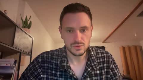 Snapshot of fraisetagada359 chatting on 11, 11, 2025 fraisetagada359 online show from 11, 11, 2025