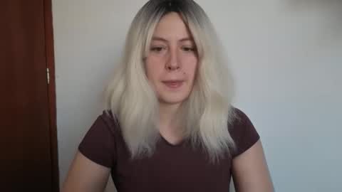 Francesca online show from 22, 4, 2026