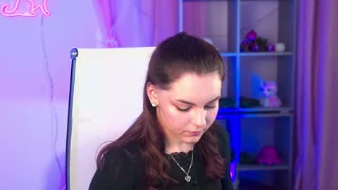 Francesca online show from 21, 4, 2026