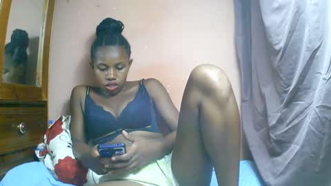 Snapshot of franciefrancie chatting on 3, 3, 2025 francilla online show from 3, 3, 2025