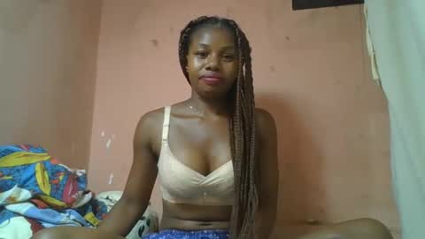 Snapshot of franciefrancie chatting on 9, 3, 2025 francilla online show from 9, 3, 2025