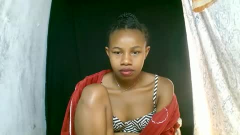 Snapshot of franciefrancie chatting on 24, 9, 2025 francilla online show from 24, 9, 2025