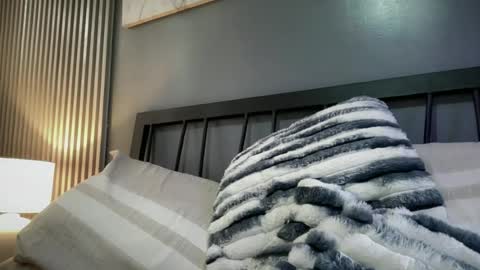 Snapshot of francine_moore chatting on 21, 6, 2026 Francine online show from 21, 6, 2026
