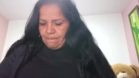 Snapshot of francy_froz chatting on 4, 11, 2025 francy froz online show from 4, 11, 2025