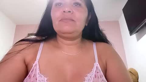 Snapshot of francy_froz chatting on 11, 11, 2025 francy froz online show from 11, 11, 2025