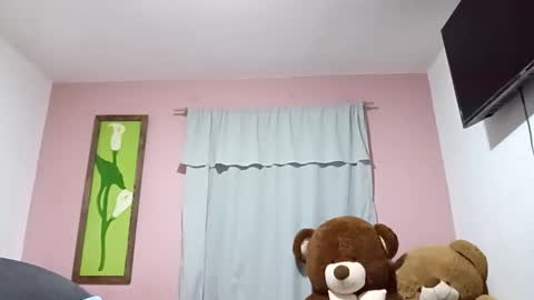 Snapshot of francy_froz chatting on 23, 11, 2025 francy froz online show from 23, 11, 2025