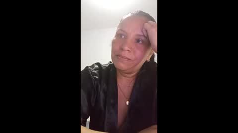 Snapshot of francy_froz chatting on 11, 5, 2026 francy froz online show from 11, 5, 2026
