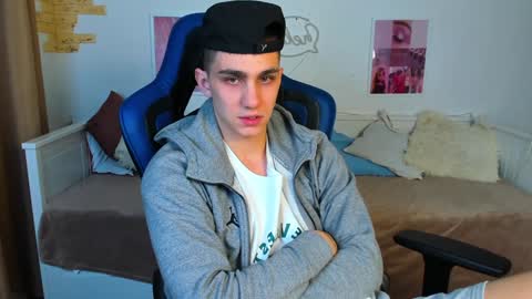 Frank online show from 7, 2, 2025