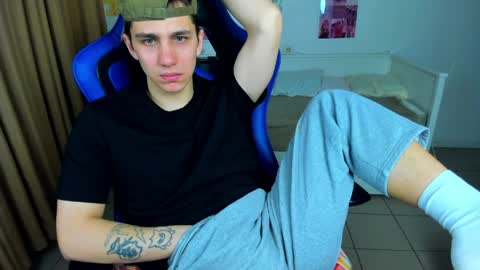 Frank online show from 7, 4, 2026