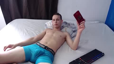 Snapshot of frankbroad68 chatting on 5, 3, 2025 Frank online show from 5, 3, 2025