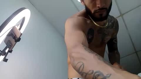 Snapshot of frankdanielsmolano chatting on 19, 4, 2026 frankdanielsmolano online show from 19, 4, 2026