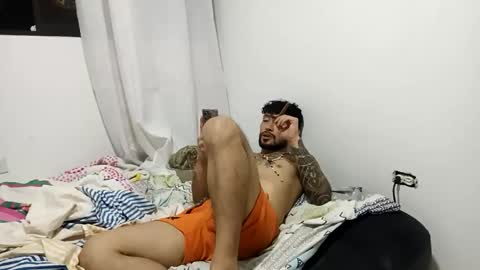 Snapshot of frankdanielsmolano chatting on 2, 6, 2026 frankdanielsmolano online show from 2, 6, 2026