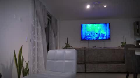 Snapshot of frankfarrellx chatting on 2, 3, 2026 Frank Farrell. Hey remember to give me a thumbs up Ty online show from 2, 3, 2026