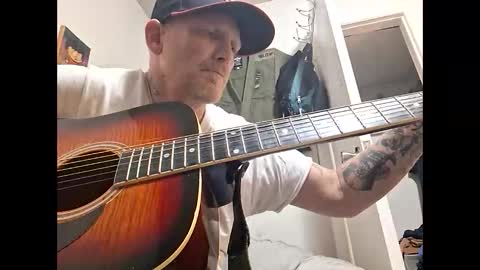 Blue eyed tatted Daddy online show from 16, 2, 2026