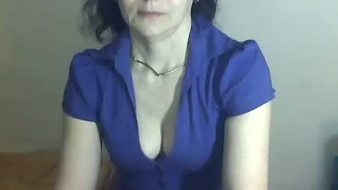 frankieteasing online show from 3, 5, 2026