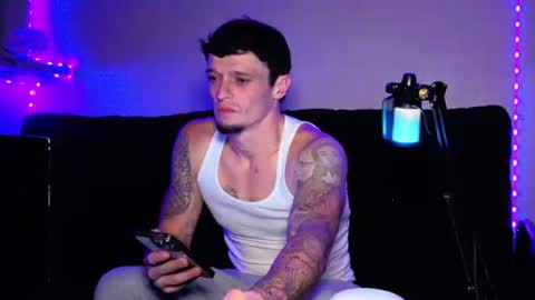 Snapshot of frankoafterdark chatting on 1, 11, 2025 Franco online show from 1, 11, 2025