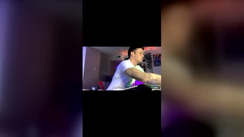 Snapshot of frankoafterdark chatting on 10, 3, 2026 Franco online show from 10, 3, 2026