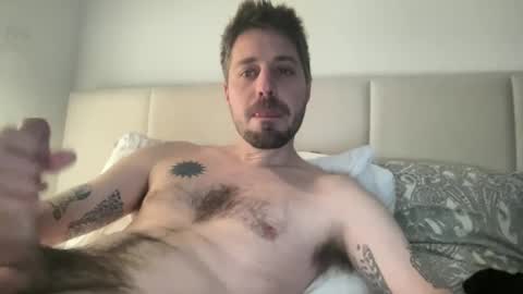 Snapshot of frankybiiig chatting on 20, 1, 2025 thegoodandbiiig online show from 20, 1, 2025