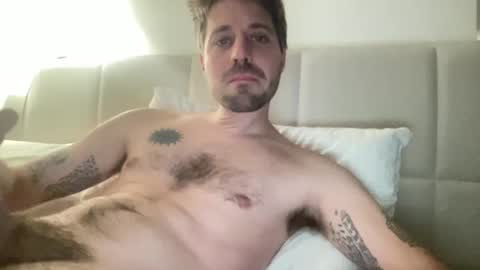 Snapshot of frankybiiig chatting on 23, 1, 2025 thegoodandbiiig online show from 23, 1, 2025