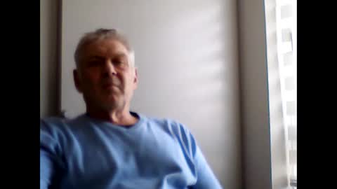 frannkboy61 online show from 12, 4, 2026