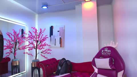 Snapshot of franshesca_buller chatting on 6, 2, 2026 Franshesca online show from 6, 2, 2026