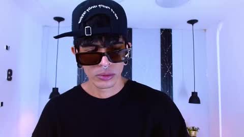 Snapshot of franvill_trato chatting on 5, 3, 2026 Franvill trato online show from 5, 3, 2026