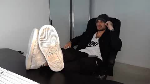 Fraser online show from 4, 2, 2025