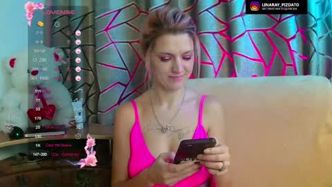 Snapshot of frashpie chatting on 2, 12, 2024 FrashPie online show from 2, 12, 2024