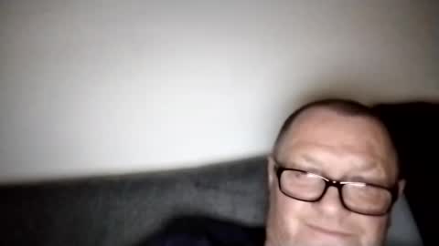 Wolfi online show from 25, 2, 2025