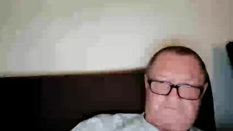 Snapshot of frauenfeind1 chatting on 8, 6, 2026 Wolfi online show from 8, 6, 2026