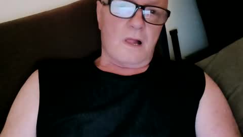 Snapshot of frauenfeind1 chatting on 24, 6, 2026 Wolfi online show from 24, 6, 2026